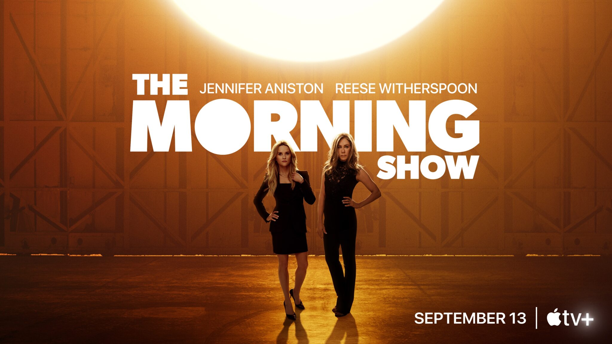 Das Poster zu The Morning Show Staffel 3 zeigt die zwei Hauptfiguren Bradley und Alex.