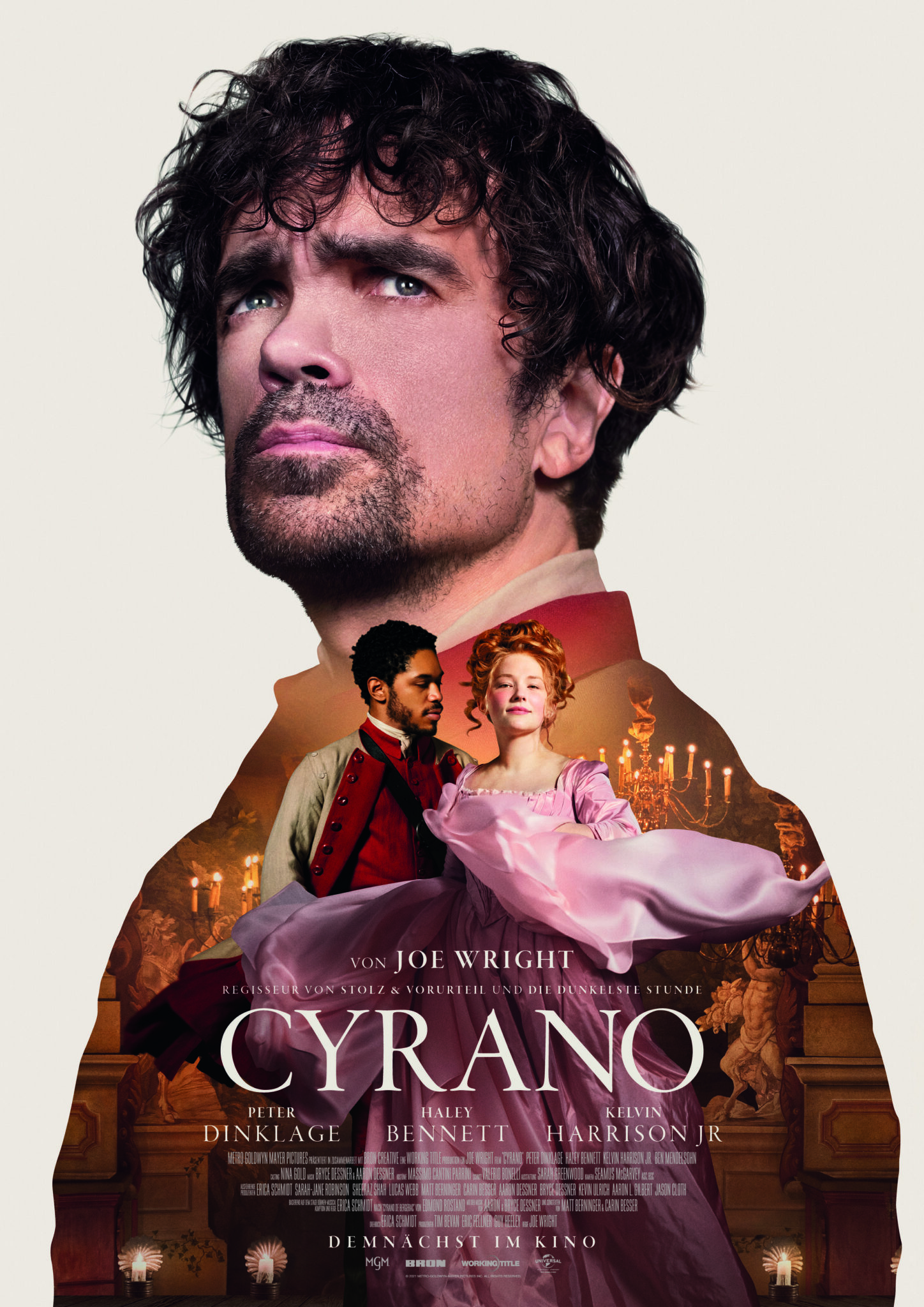 Auf dem Plakat sieht man einen fokussierten Cyrano de Bergerac und innerhalb seines Körpers sind die tanzenden Christian und Roxanne zu erkennen - Cyrano