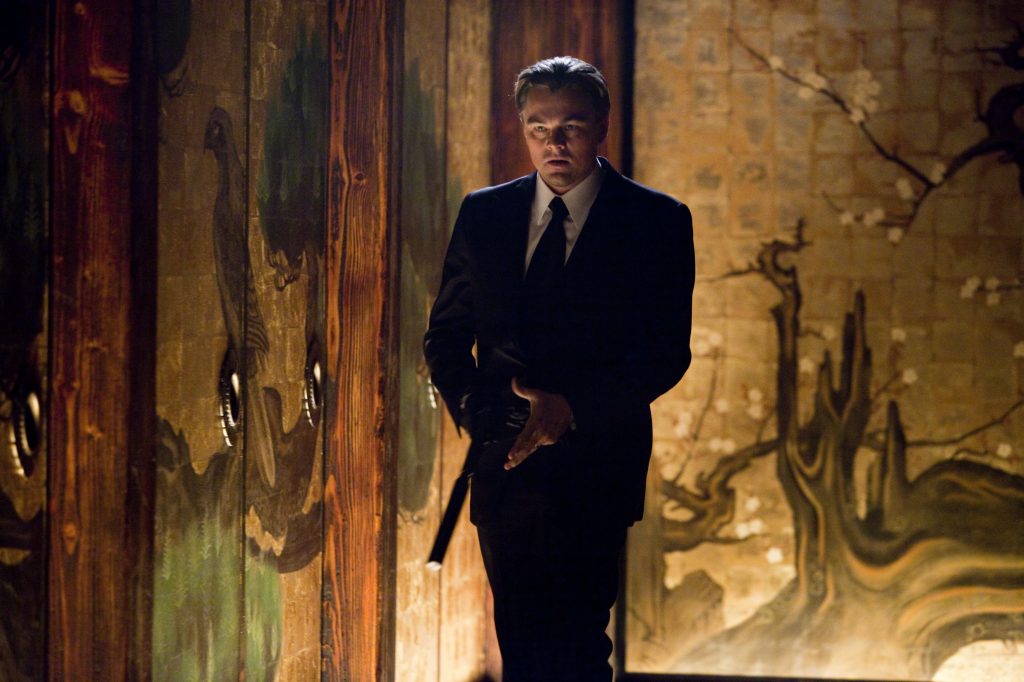 Dom Cobb (Leonardo DiCaprio) ist in Gefahr in Inception von 2010