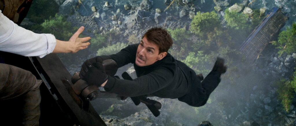 Tom Cruise als Ethan Hunt in Mission: Impossible Dead Reckoning Teil Eins