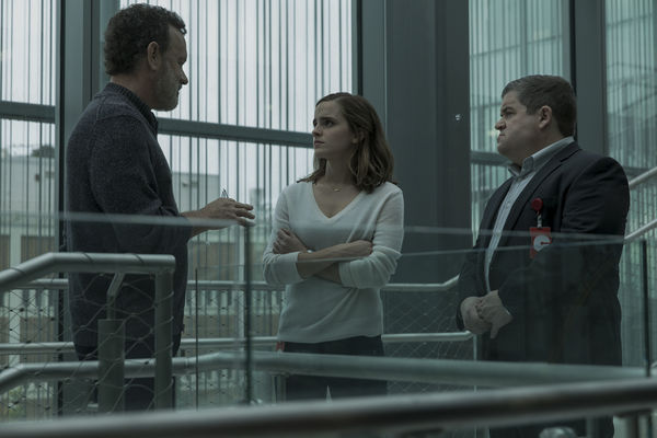 Tom Hanks, Emma Watson und Patton Oswalt in The Circle 