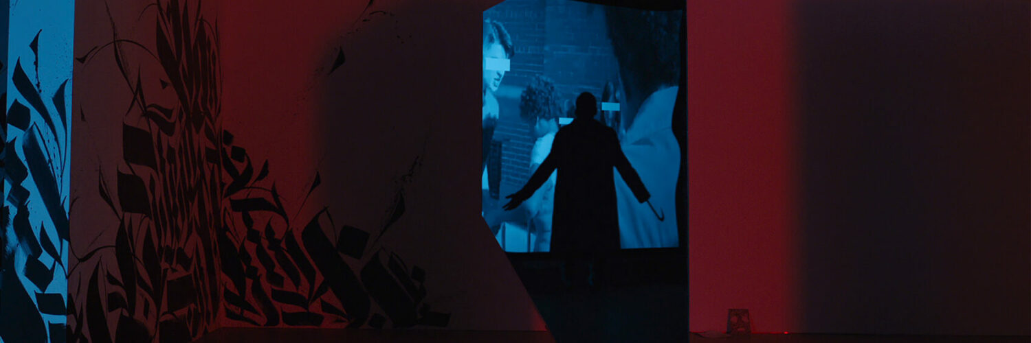 Die Silhouette des Candyman ist in einer Kunstgalerie zu sehen